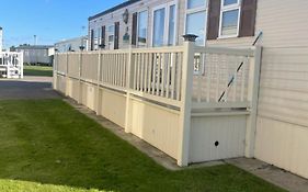 Skegness Golden Palm Holiday Home Pg 52